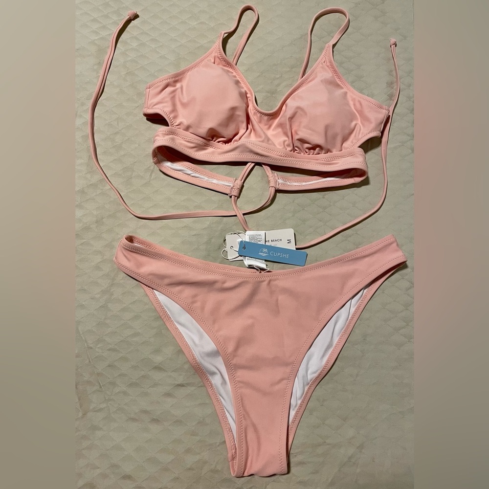 CupShe new never worn bikini in blush pink, size Mediun